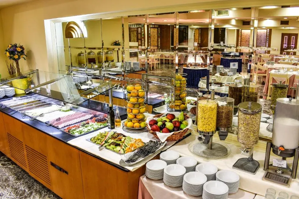 Mediterranee Hotel 7